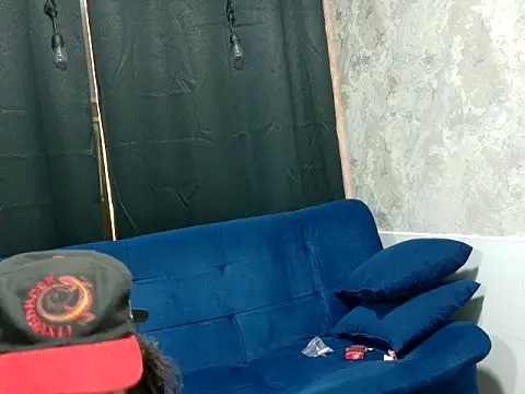 Snapshot of hairy_mannn chatting on 29, 9, 2025 hairy mannn online show from 29, 9, 2025