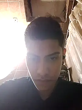 Snapshot of aispuro8505 chatting on 22, 9, 2025 aispuro8505 online show from 22, 9, 2025