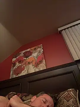 Snapshot of DILFiGuess11 chatting on 2, 2, 2026 DILFiGuess11 online show from 2, 2, 2026