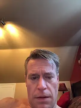 Snapshot of DILFiGuess11 chatting on 4, 2, 2026 DILFiGuess11 online show from 4, 2, 2026