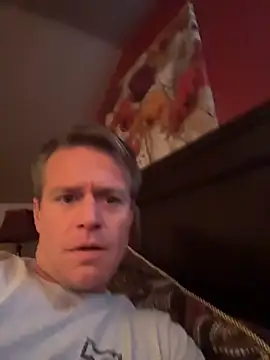 Snapshot of DILFiGuess11 chatting on 15, 2, 2026 DILFiGuess11 online show from 15, 2, 2026