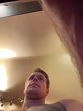 Snapshot of DILFiGuess11 chatting on 25, 2, 2026 DILFiGuess11 online show from 25, 2, 2026