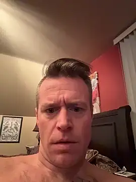 Snapshot of DILFiGuess11 chatting on 27, 2, 2026 DILFiGuess11 online show from 27, 2, 2026