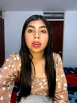 DianeSuns  online show from 17, 10, 2025