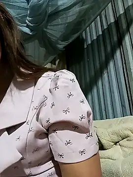 may-squirl online show from 19, 10, 2025