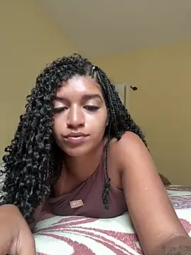 Snapshot of larajuli chatting on 23, 3, 2026 larajuli online show from 23, 3, 2026