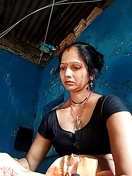 Jooli xx online show from 9, 9, 2025