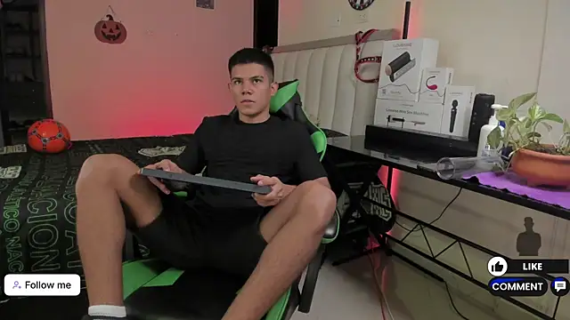 Jack castell online show from 30, 9, 2025