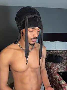 TRILLAHUNG online show from 4, 3, 2026