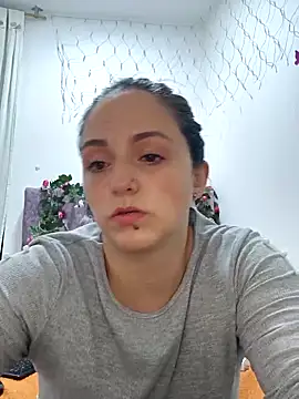 Snapshot of kate_rosse02 chatting on 8, 4, 2026 kate rosse02 online show from 8, 4, 2026