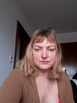 LiluLiluLilu online show from 28, 11, 2025