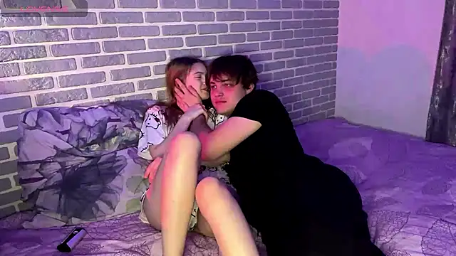 fetchingcouplee online show from 14, 9, 2025