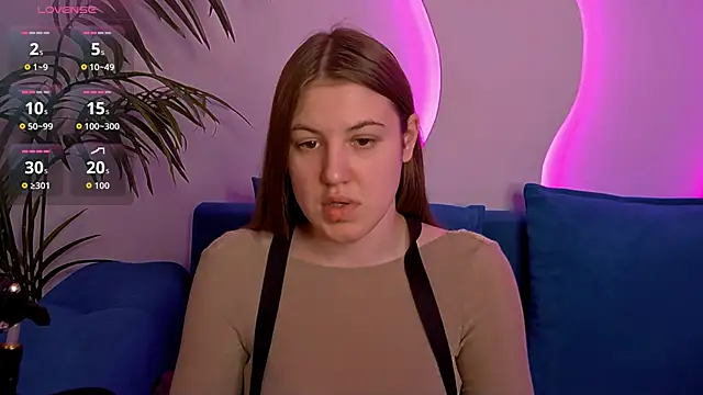 MelanieHenders online show from 9, 11, 2025