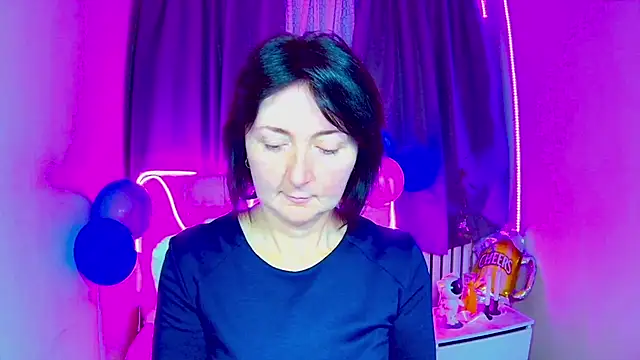 Snapshot of VivianGuchih chatting on 27, 9, 2025 VivianGuchih online show from 27, 9, 2025