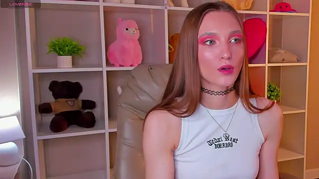 Alisha Green online show from 19, 9, 2025