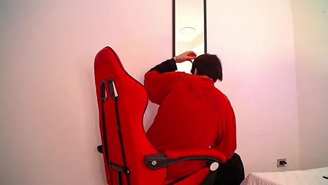 Anhonymus  online show from 17, 12, 2025