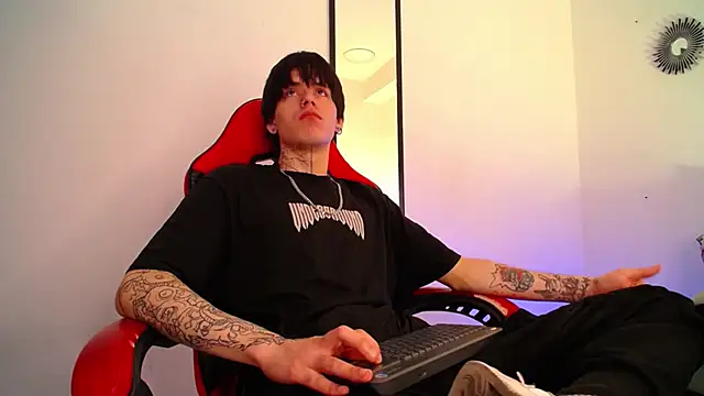 Anhonymus  online show from 18, 12, 2025