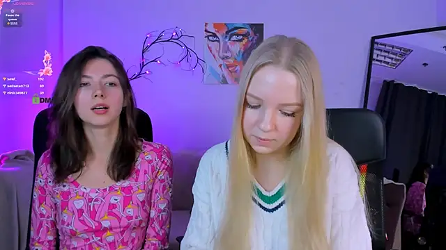 Snapshot of kitniss_dreamy chatting on 4, 10, 2025 kitniss dreamy online show from 4, 10, 2025