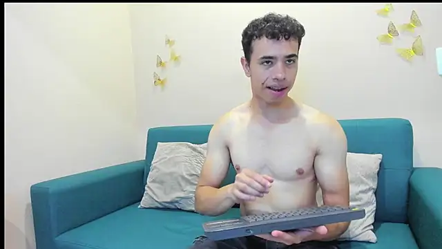 Muscle Scott online show from 2, 10, 2025