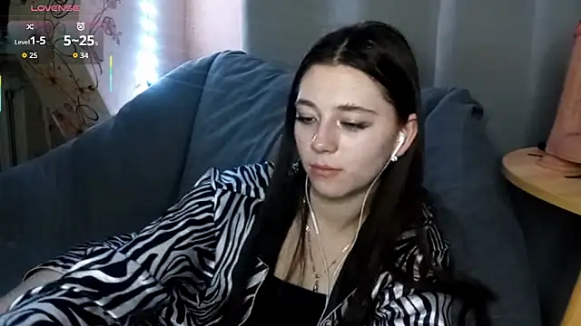 Sophiecuttie online show from 24, 10, 2025