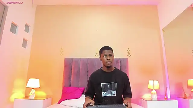 Kiaraa y Her Crazy online show from 7, 3, 2026