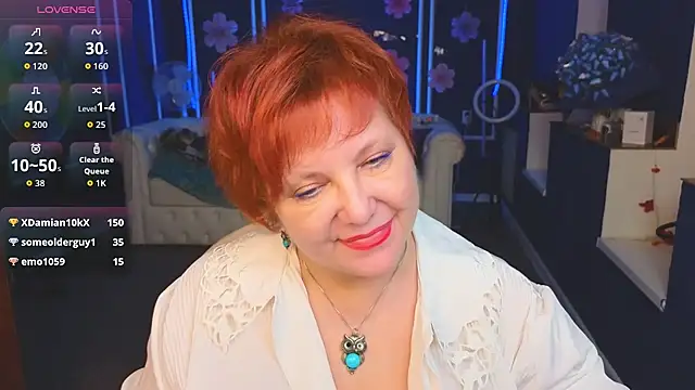 Kira Kenett online show from 2, 12, 2025