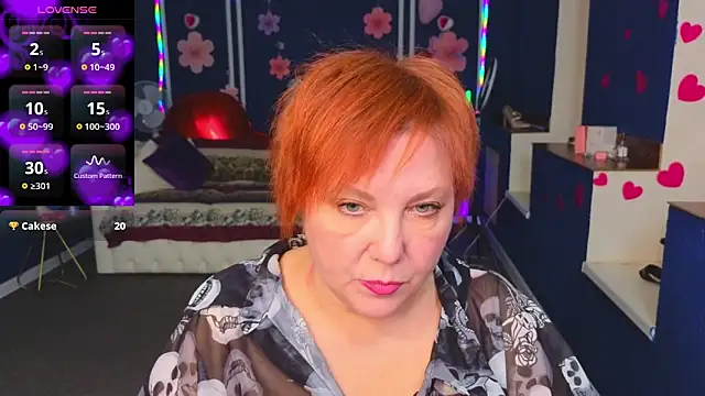 Kira Kenett online show from 28, 2, 2026