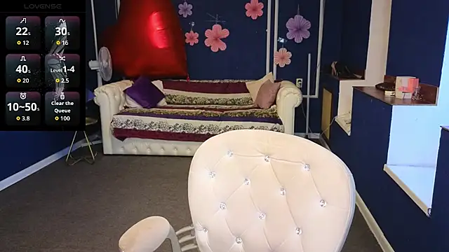 Kira Kenett online show from 16, 5, 2026