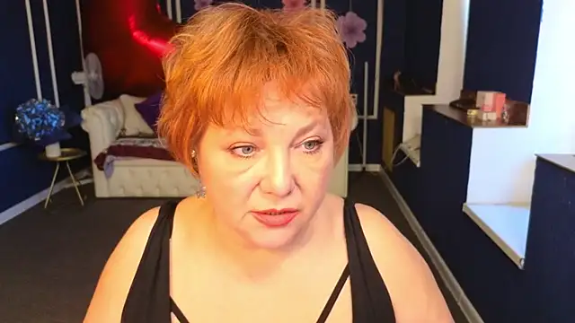 Kira Kenett online show from 18, 5, 2026