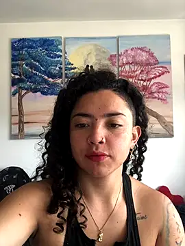 Snapshot of Paris_11 chatting on 23, 9, 2025 Paris 11 online show from 23, 9, 2025