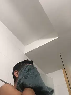 Snapshot of Paris_11 chatting on 23, 10, 2025 Paris 11 online show from 23, 10, 2025