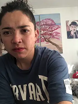 Paris 11 online show from 13, 11, 2025