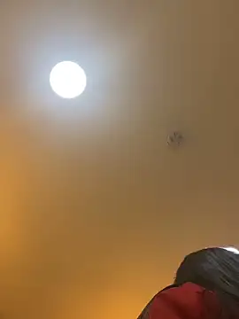 TiffanyyLam online show from 20, 9, 2025