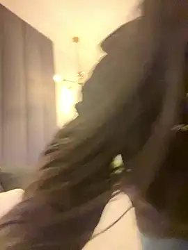 TiffanyyLam online show from 8, 1, 2026