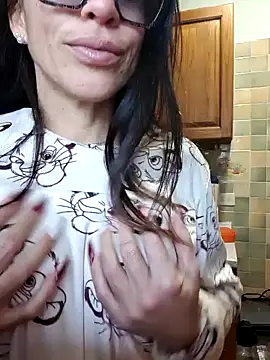 sexy7883 online show from 31, 12, 2024
