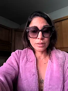 sexy7883 online show from 3, 1, 2025