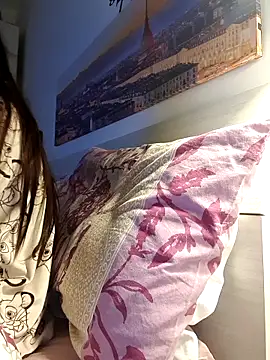 Snapshot of sexy7883 chatting on 21, 12, 2025 sexy7883 online show from 21, 12, 2025