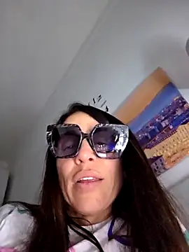 Snapshot of sexy7883 chatting on 8, 3, 2026 sexy7883 online show from 8, 3, 2026