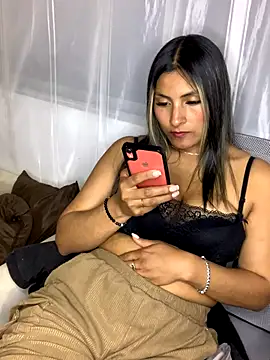 Snapshot of Berta_arevalo_blsd chatting on 24, 9, 2025 Berta arevalo blsd online show from 24, 9, 2025