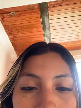 Snapshot of Berta_arevalo_blsd chatting on 5, 10, 2025 Berta arevalo blsd online show from 5, 10, 2025