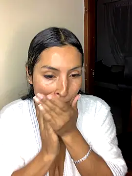 Snapshot of Berta_arevalo_blsd chatting on 10, 10, 2025 Berta arevalo blsd online show from 10, 10, 2025