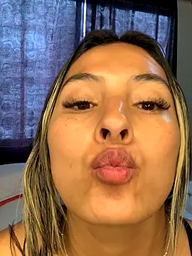 Snapshot of Berta_arevalo_blsd chatting on 1, 11, 2025 Berta arevalo blsd online show from 1, 11, 2025