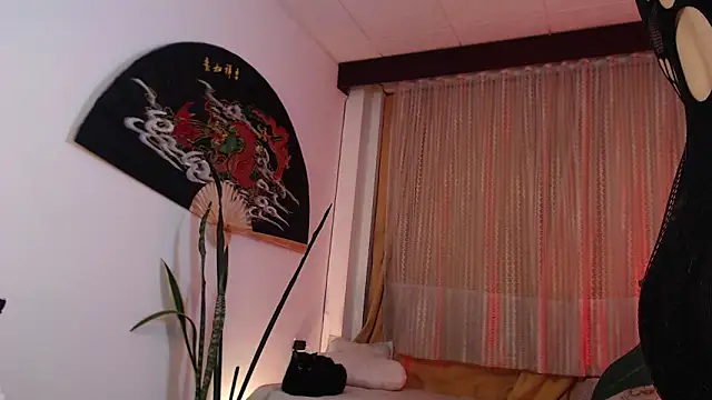 Ellyuwuw online show from 19, 3, 2026