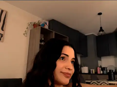 lanzybloom online show from 9, 9, 2025