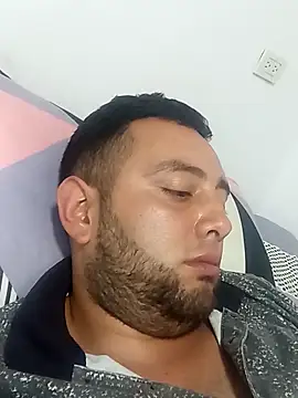 Snapshot of angelitocalientico chatting on 22, 9, 2025 angelitocalientico online show from 22, 9, 2025