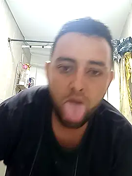 Snapshot of angelitocalientico chatting on 25, 9, 2025 angelitocalientico online show from 25, 9, 2025