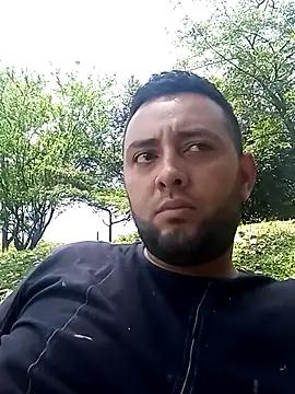 Snapshot of angelitocalientico chatting on 25, 9, 2025 angelitocalientico online show from 25, 9, 2025