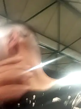 Snapshot of angelitocalientico chatting on 6, 10, 2025 angelitocalientico online show from 6, 10, 2025