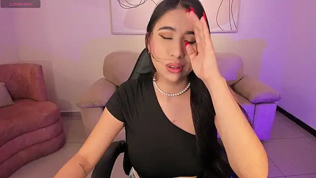MayaMoretti  online show from 23, 6, 2026