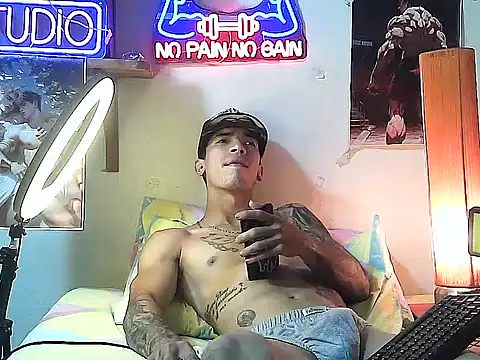 Strongcockfitness online show from 21, 10, 2025